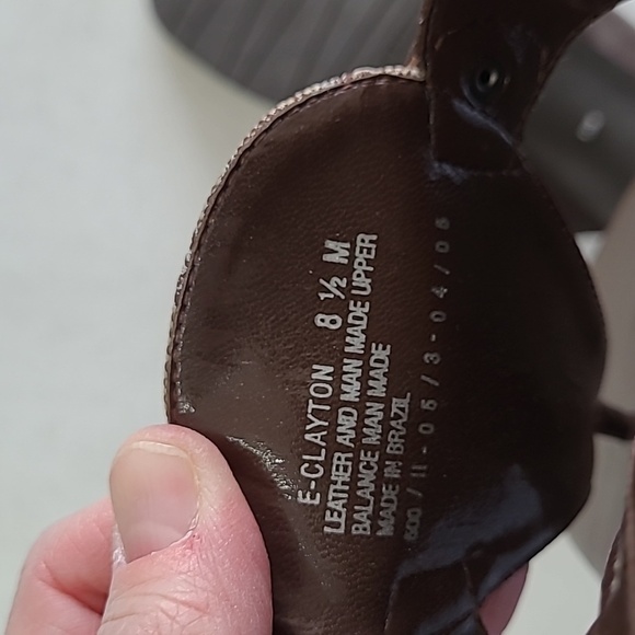 Etienne Aigner "Clayton" Brown Heeled Sandals size 8.5 - Picture 8 of 9